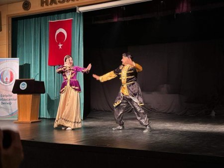 Eskişehirdə “Qarabağ – İnancın Zəfəri” adlı bayram tədbiri təşkil edilib - FOTO Eskişehirdə “Qarabağ – İnancın Zəfəri” adlı bayram tədbiri təşkil edilib - FOTO