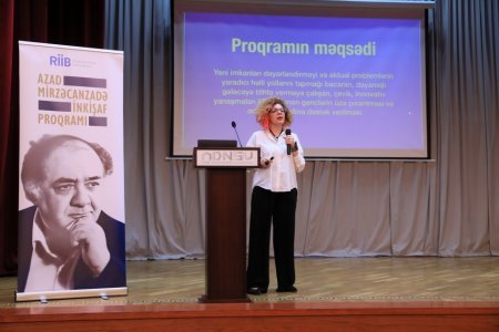 ADNSU-da “Azad Mirzəcanzadə inkişaf proqramı”nın təqdimatı olub - FOTO ADNSU-da “Azad Mirzəcanzadə inkişaf proqramı”nın təqdimatı olub - FOTO