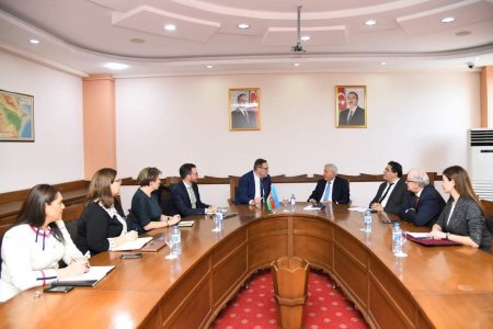BMU-nun rektoru “Clarivate Analytics” şirkətinin nümayəndələri ilə görüşüb