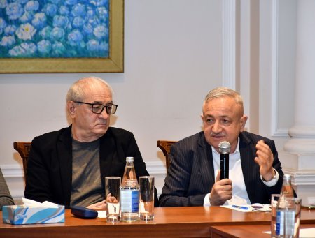 Kinematoqrafiya, rəqəmsal və digər audiovizual əsərlərin məzmununun qiymətləndirilməsi üzrə Ekspert şurası yaradılıb. Foto: