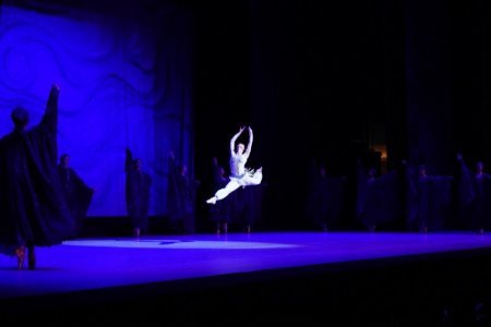 Akademik Opera və Balet Teatrı “Min bir gecə” baletini növbəti dəfə uğurla təqdim edib - FOTO Akademik Opera və Balet Teatrı “Min bir gecə” baletini növbəti dəfə uğurla təqdim edib - FOTO
