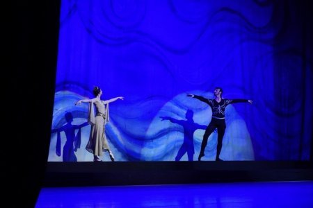 Akademik Opera və Balet Teatrı “Min bir gecə” baletini növbəti dəfə uğurla təqdim edib - FOTO Akademik Opera və Balet Teatrı “Min bir gecə” baletini növbəti dəfə uğurla təqdim edib - FOTO