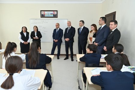 Emin Əmrullayev Naxçıvanda məktəblərdə olub - FOTOLAR