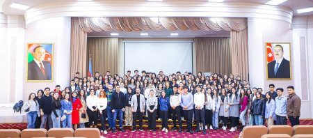 Nazir müavini SAF könüllüləri ilə görüşüb - FOTO Nazir müavini SAF könüllüləri ilə görüşüb - FOTO