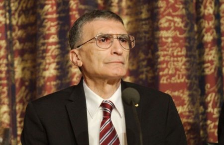 Nobel mükafatı laureatı AMEA-nın fəxri üzvü seçilib