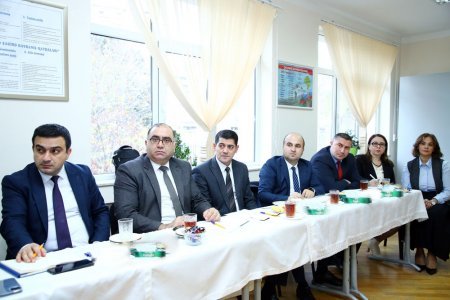 BŞTİ məktəb direktorları ilə görüş keçirib BŞTİ məktəb direktorları ilə görüş keçirib