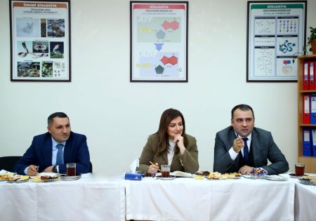 BŞTİ məktəb direktorları ilə görüş keçirib BŞTİ məktəb direktorları ilə görüş keçirib