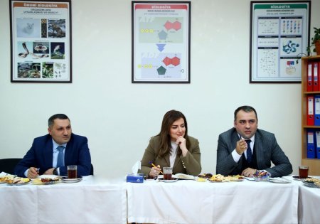 BŞTİ kurasiyalar üzrə məktəb direktorları ilə görüş keçirib - FOTO