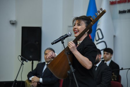 BMU-da Mədəniyyət və İncəsənət Universitetinin 100 illiyi təntənəli şəkildə qeyd olunib - FOTO BMU-da Mədəniyyət və İncəsənət Universitetinin 100 illiyi təntənəli şəkildə qeyd olunib - FOTO