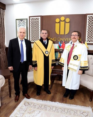 Azərbaycanlı alim Türkiyənin İnönü Universitetinin “Fəxri Doktoru” seçilib Azərbaycanlı alim Türkiyənin İnönü Universitetinin “Fəxri Doktoru” seçilib
