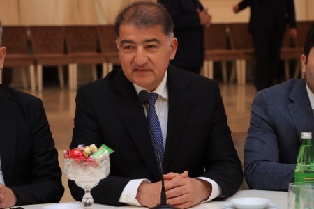Gəncədə “Ulu Öndər və milli-mənəvi dəyərlərimiz” adlı konfrans keçirilib - FOTO