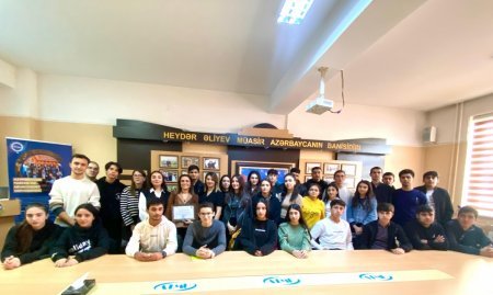 “Career Hacks by ATMU alumni” layihəsi başa çatıb - FOTO