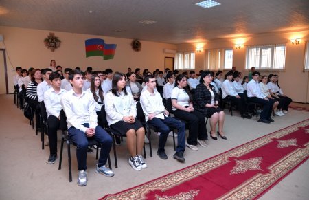 Tanınmış pedaqoq təhsildə uğur qazanmağın yollarından danışıb Tanınmış pedaqoq təhsildə uğur qazanmağın yollarından danışıb