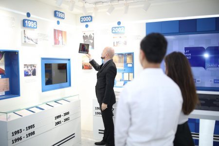 Dövlət İmtahan Mərkəzində şəhid övladları ilə görüş keçirilib - FOTO Dövlət İmtahan Mərkəzində şəhid övladları ilə görüş keçirilib - FOTO