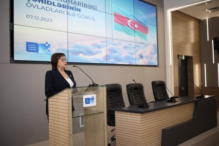 Dövlət İmtahan Mərkəzində şəhid övladları ilə görüş keçirilib - FOTO Dövlət İmtahan Mərkəzində şəhid övladları ilə görüş keçirilib - FOTO