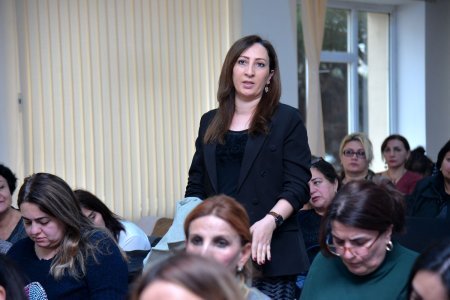 Direktor müavinləri üçün təlimlər başa çatıb Direktor müavinləri üçün təlimlər başa çatıb