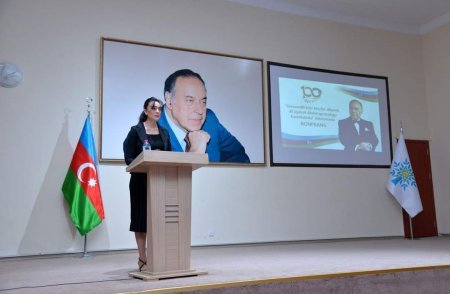 Ulu Öndərə həsr olunmuş konfrans keçirilib - FOTOLAR