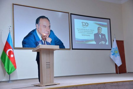 Ulu Öndərə həsr olunmuş konfrans keçirilib - FOTOLAR