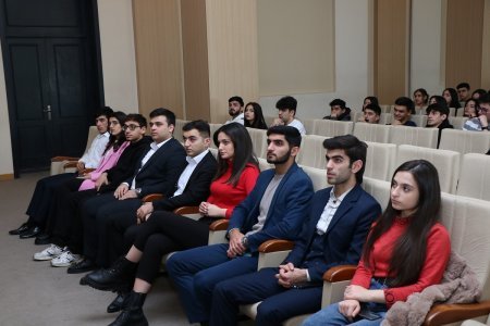 "Könüllü ol" layihəsi çərçivəsində AzMİU tələbələri ilə görüş keçirilib