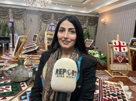 Gürcüstanda yaşayan əcnəbilər Azərbaycan xalçaları toxumağı öyrəniblər - FOTO Gürcüstanda yaşayan əcnəbilər Azərbaycan xalçaları toxumağı öyrəniblər - FOTO