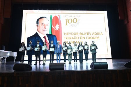 BMU tələbələrinə “Heydər Əliyev adına təqaüd” təqdim olunub