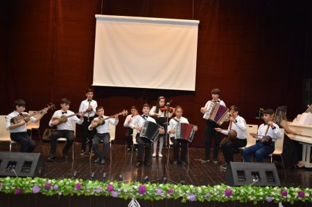 Şamaxı İncəsənət Təhsili Mərkəzində bayram tədbiri baş tutub - FOTO