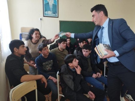 Təhsil FƏDAİSİ. Təhsilin ATASI... TANIYAQ! TANIDAQ!
