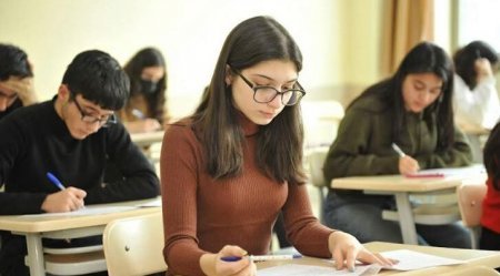 Kolleclərə sənəd qəbulu bu gün başa çatır