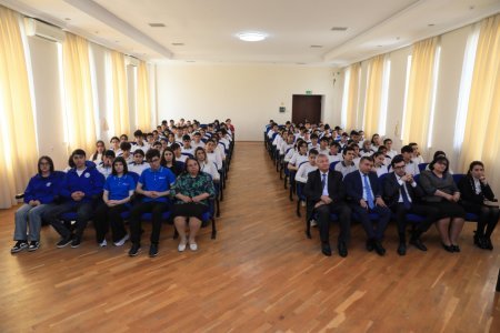 Məktəblilər iqlim dəyişikliyi barədə məlumatlandırılıb