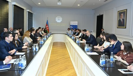 Elm və təhsil naziri “Maarifçi”lərlə görüşüb