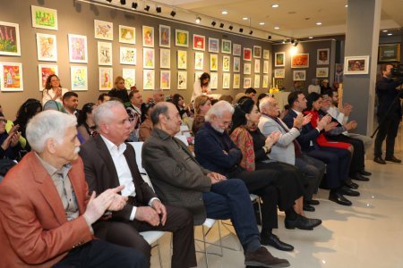 “Yaşıl dünya naminə həmrəylik ili” çərçivəsində rəsm sərgisi keçirilib