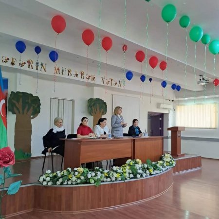 Binəqədi rayonu R.Əliyev adına 3 nömrəli tam orta məktəbin Fəaliyyət Planına uyğun olaraq növbəti Pedaqoji Şura iclası keçirildi.