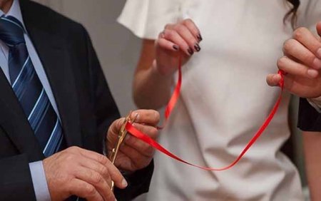 8 sinif şagirdi ilə münasibət yaşayan şəxsin məhkəməsi olub