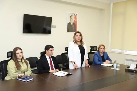 Abşeron-Xızı Regional Təhsil İdarəsində AYNUR  RÜSTƏMOVA HEGEMONLUĞU